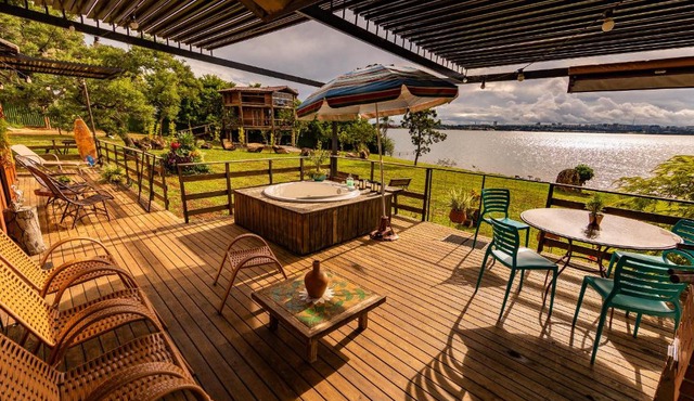Tiny Container House a Beira Lago
