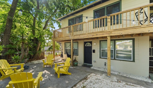 Tranquil Romantic Couples Getaway- Walk/Bike Dntwn in St. Augustine