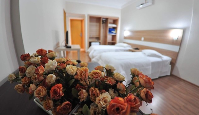 Turis Hotel