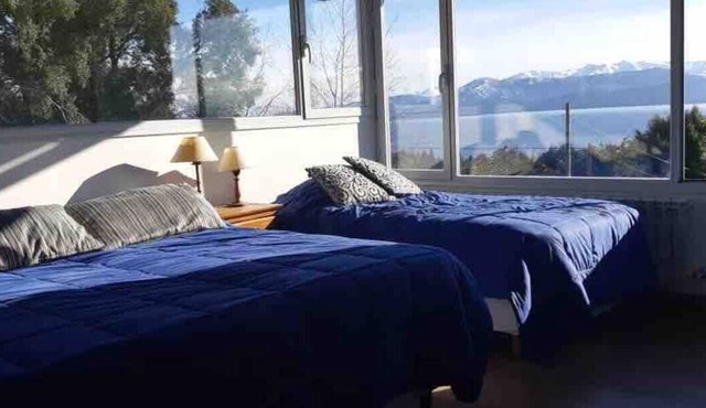 Two storey house with stunning lake and mountain views