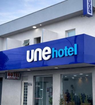 Une Hotel