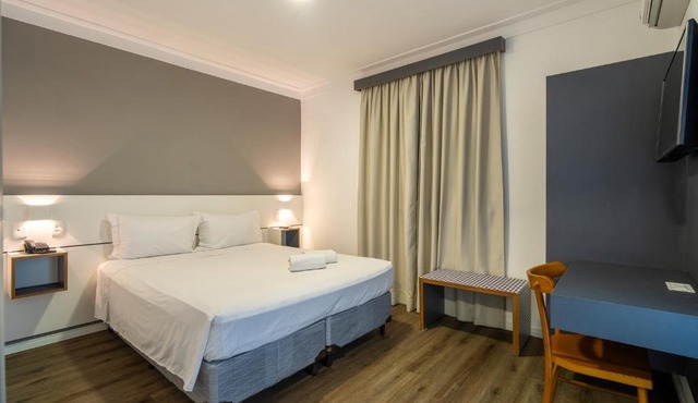 Uniclass Hotel Lapa
