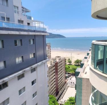Unique Residence Lindo Apartamento Vista Mar próximo a praia