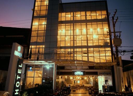 Uno Hotel
