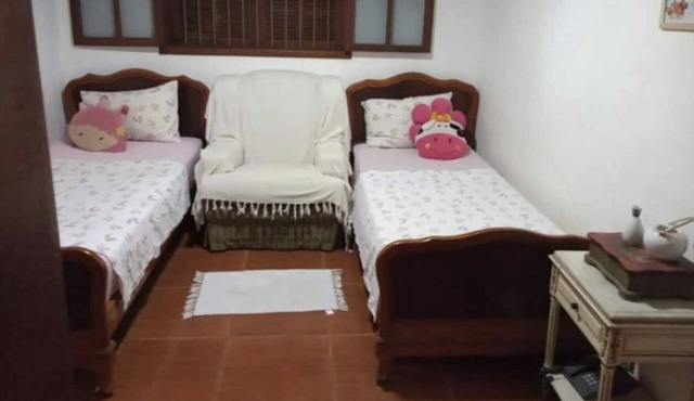 Vacation home (available on holidays)