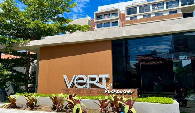 Vert House - Apartment near the beach in CariBessa for 4 people