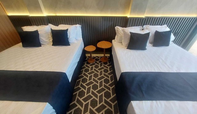 VHome Flat Hotel