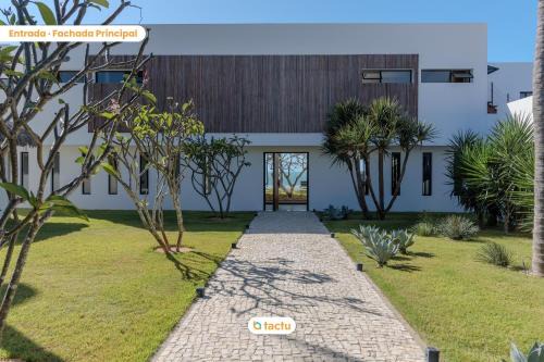 Vila Juriti: Beachfront with pool in Fortim
