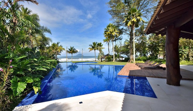 Villa by the beach at Praia do Engenho - Sse001