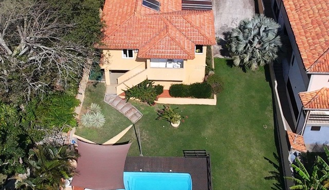 Villa João Fernandes Private pool 3 minutes from Ossos Beach