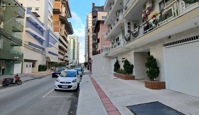 Well-located apartment