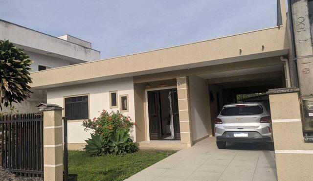 Weng Residence
