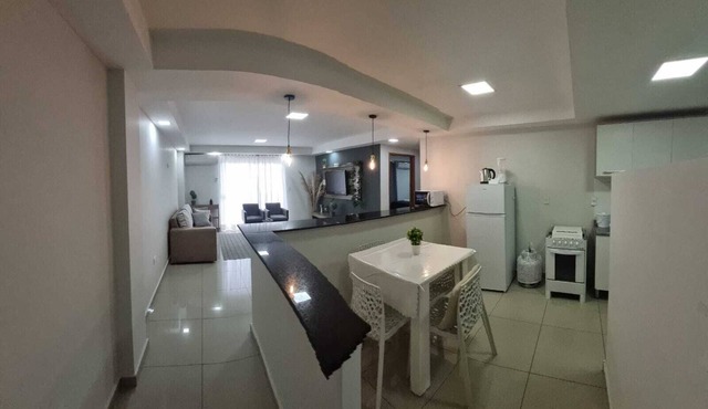 Wonderful Apartment - Excellent Location.