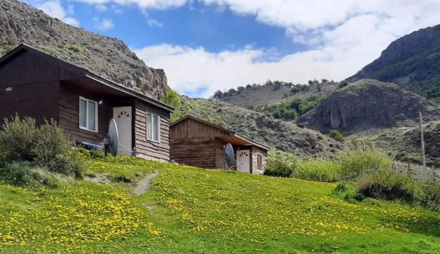 Wonderful Cabin With Mountain Views, Ideal for a Group of Friends!