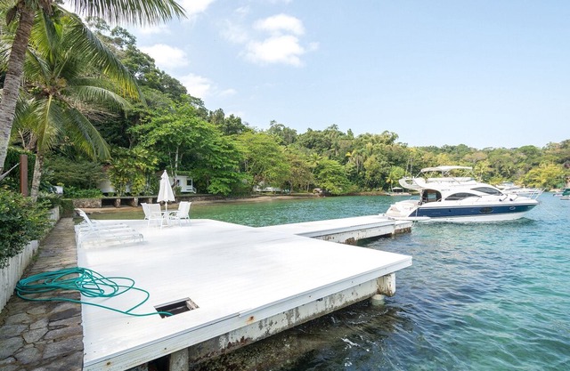 AR015 in Angra dos Reis