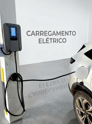 Jk Quitinetes Com Garagem Centro 