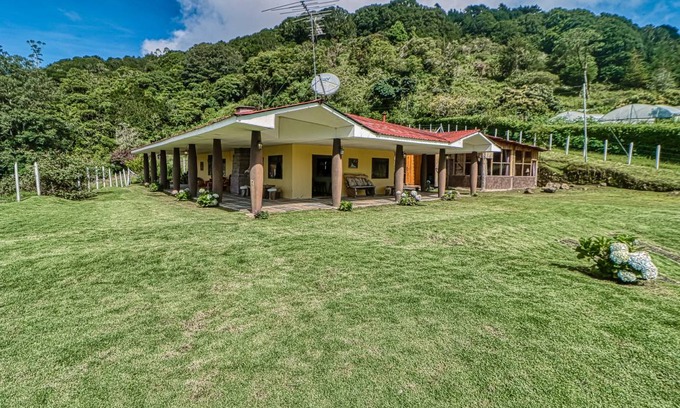 Copey House | 88 m² House ∙ 4 bedrooms ∙ 10 guests