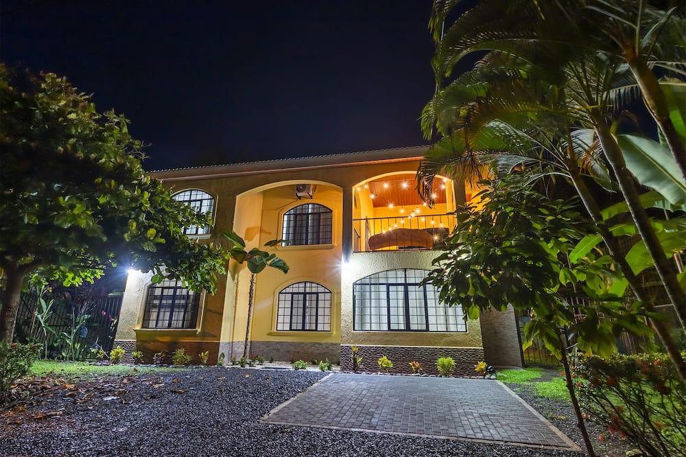 Photo of Outdoor in Las Olas Beach Community