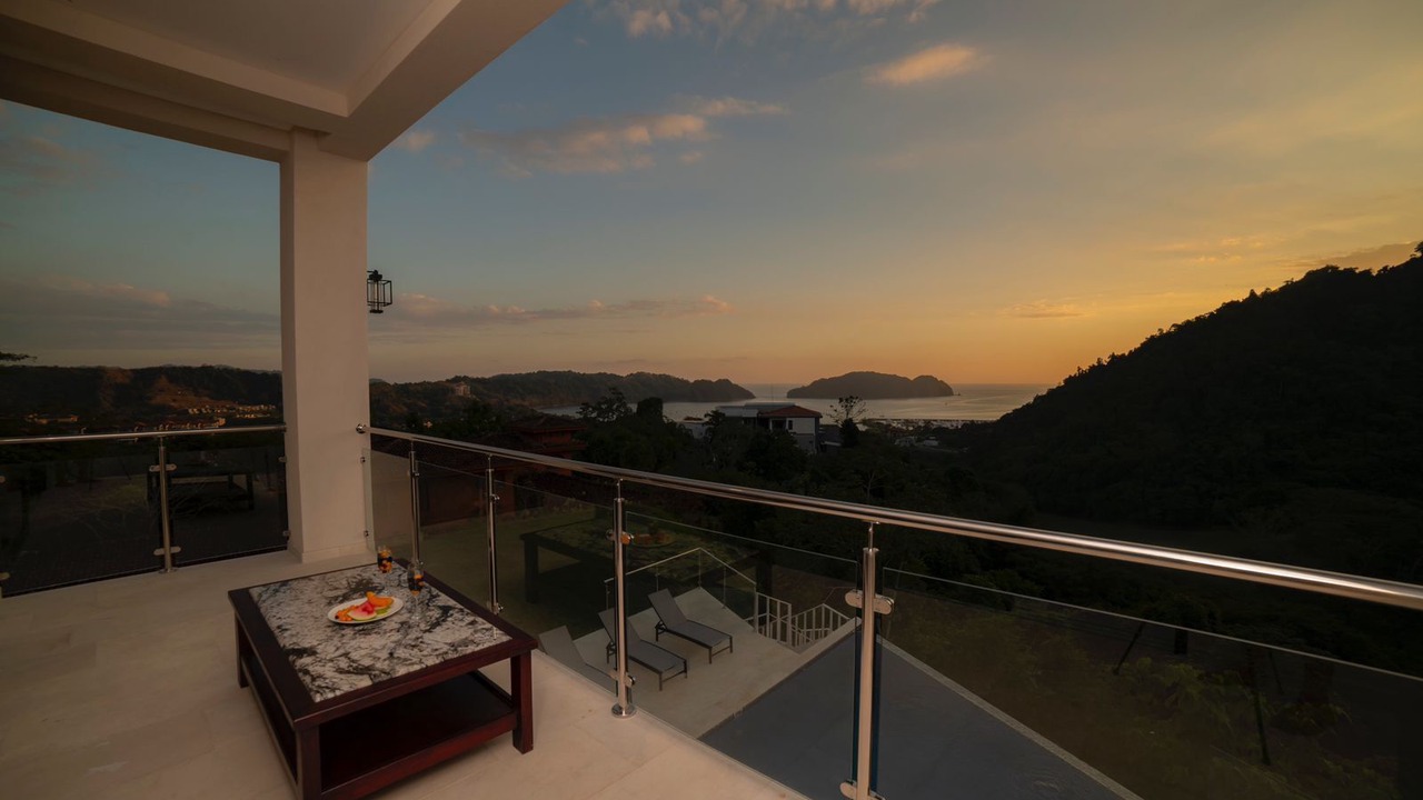 Photo of Patio Balcony in Jaco