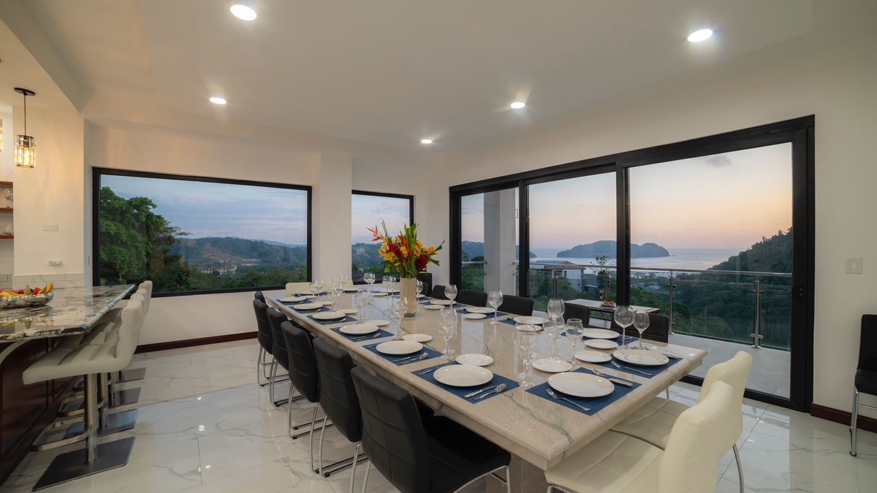 Photo of Livingroom in Jaco