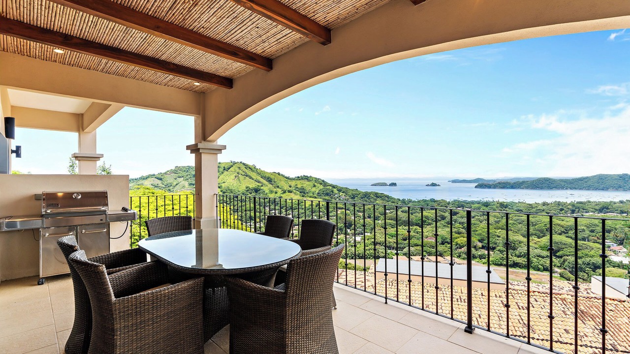 Photo of Patio Balcony in Coco