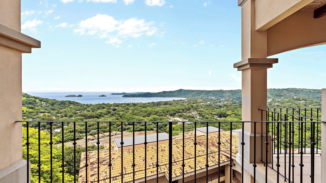 Photo of Patio Balcony in Coco
