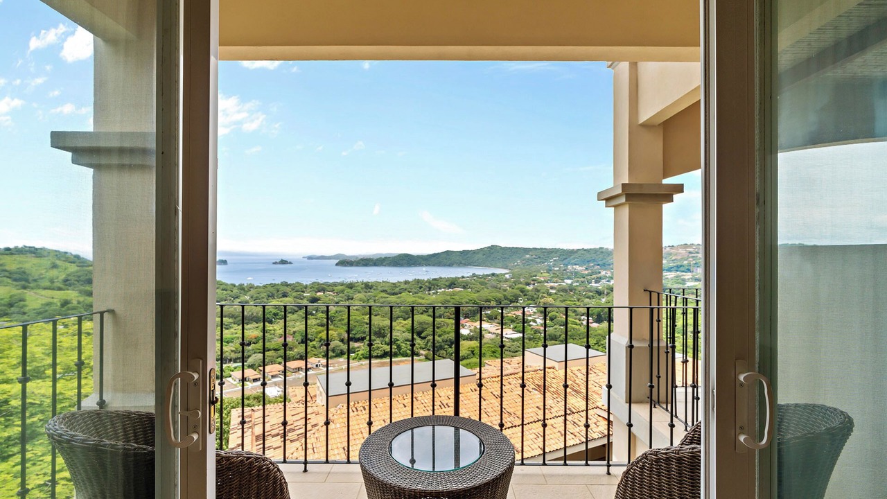 Photo of Patio Balcony in Coco