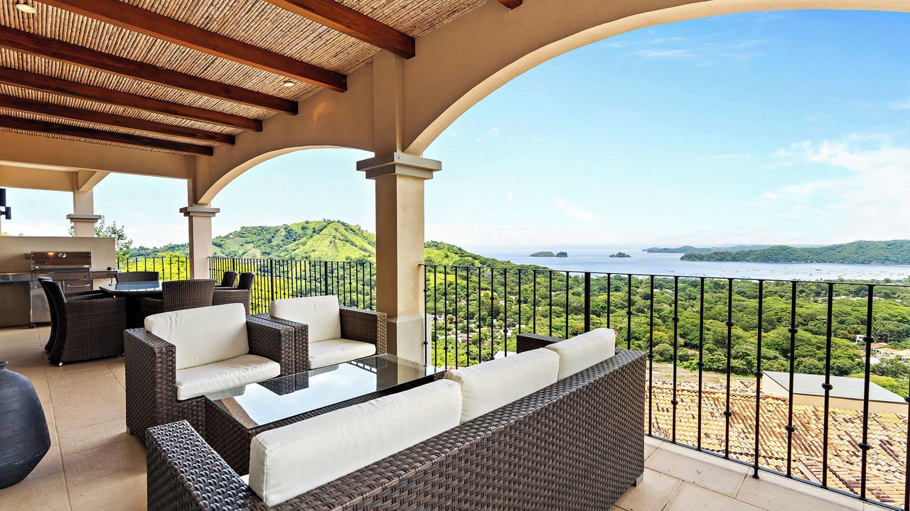 Photo of Patio Balcony in Coco