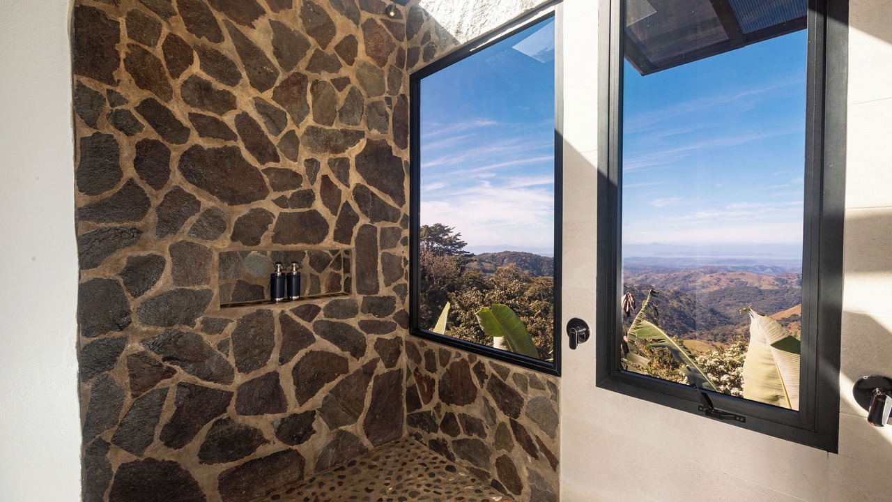 Photo of Bathroom in Monteverde