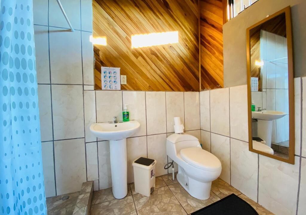 Photo of Bathroom in Santa Elena