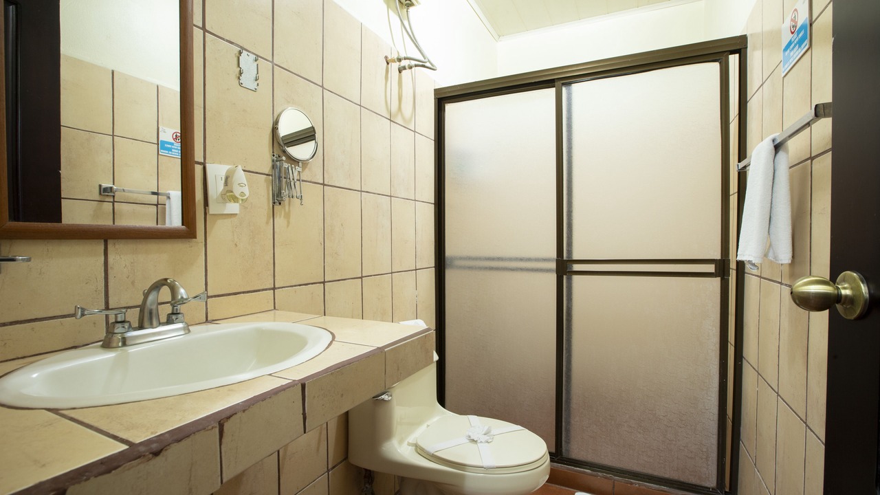 Photo of Bathroom in Barrio Pilo