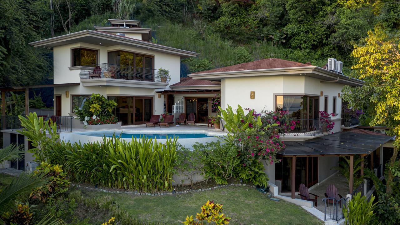 Photo of Outdoor in Dominical