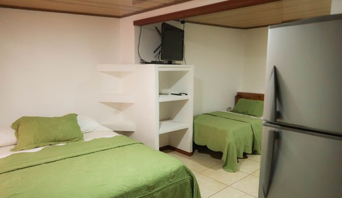 Standard Quadruple Room, Non Smoking, Ensuite
