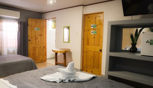 Standard Quadruple Room, Non Smoking, Ensuite
