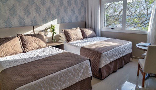 Deluxe Quadruple Room