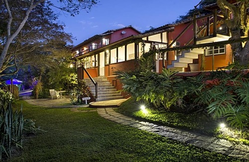 Village da Ferradura Hotel | Pousada Vila Pitanga