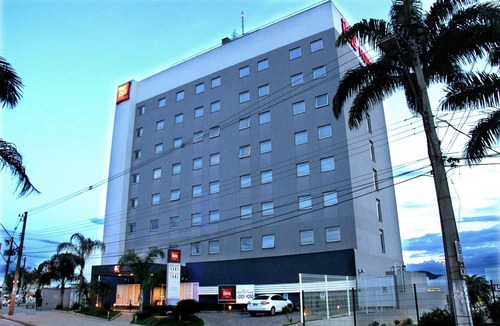 Canelas Hotel | Ibis Montes Claros Shopping